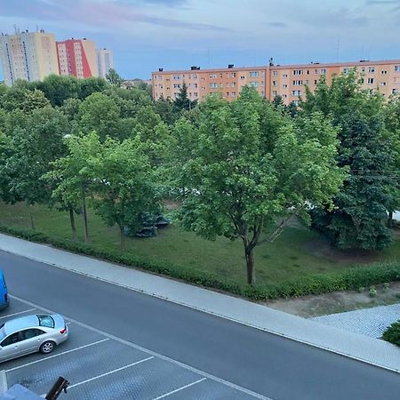 Przytulne Mieszkanie 2 Pokojowe Leszno  Exterior foto